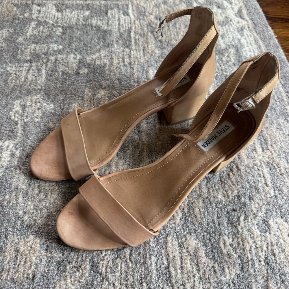 Steve Madden Tan Block Heel Sandals